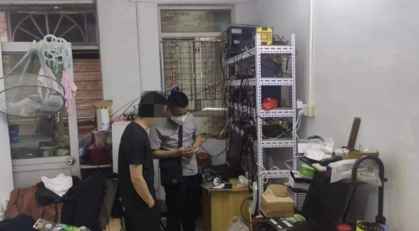 ChatGPT炮制假新闻致21个账号传播:它真能取代记者吗?